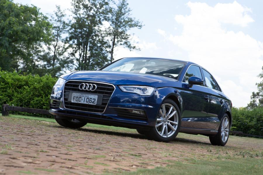  Audi A3 Sedan 1.8 T (8V) 2014 года  (фото 30 из 30)